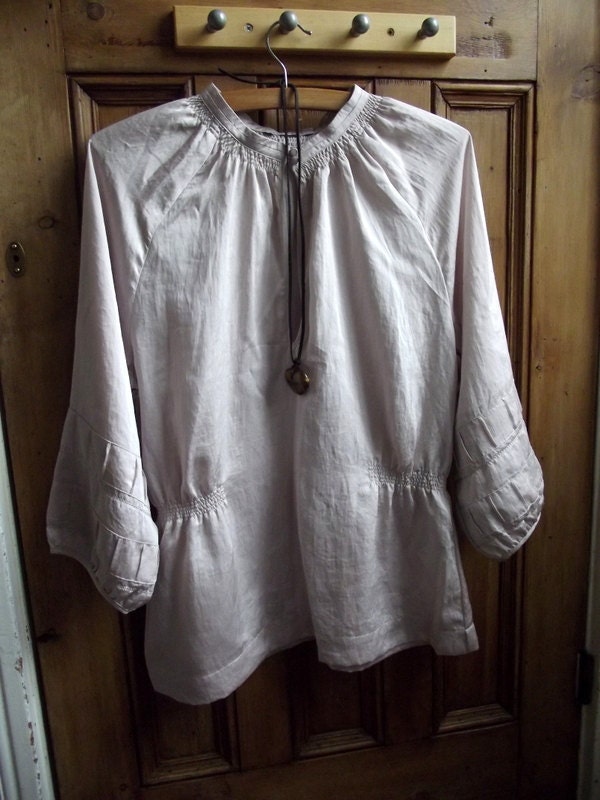 Blouse / top / shirt / ladies / silky / cream / gold / neutral / vintage / gathered / pleat / smocking / vintage clothing / woman's