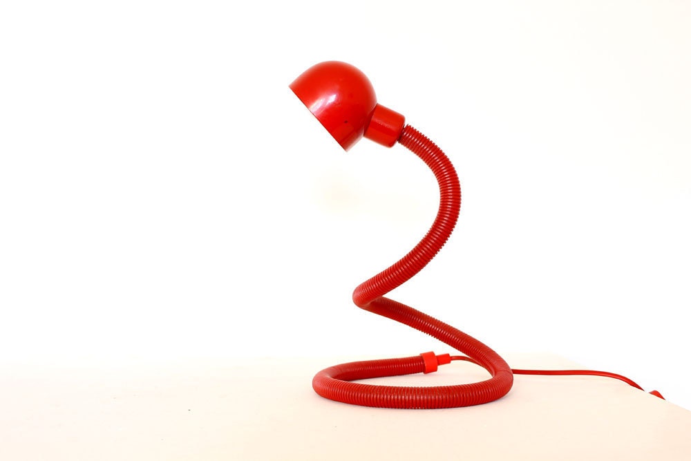 Vintage 80s adjustable red table lamp