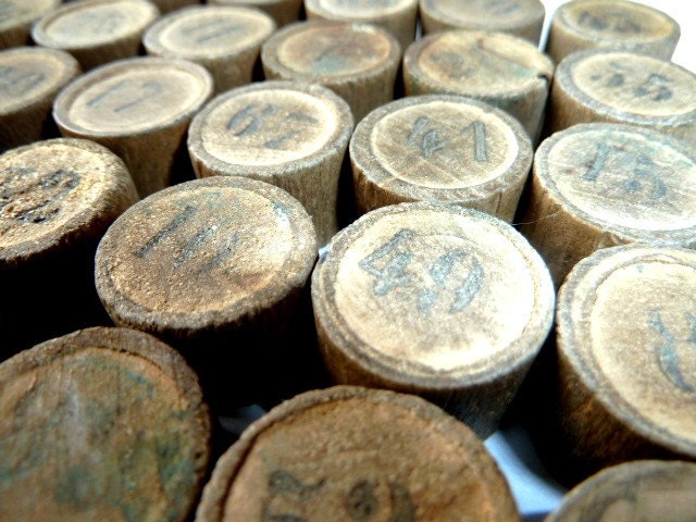 Antique French wooden lottery numbers.1800s. Loto . Supplies