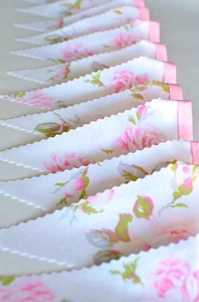 Pink Rose - Vintage Floral Bunting Banner with 12 Flags