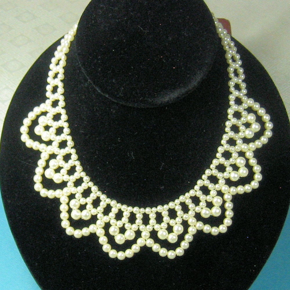 Sale Vintage Faux Pearl Collar Necklace