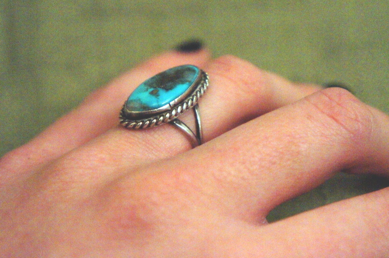 Vintage Native American Turquoise Stone Ring Size 4 SALE
