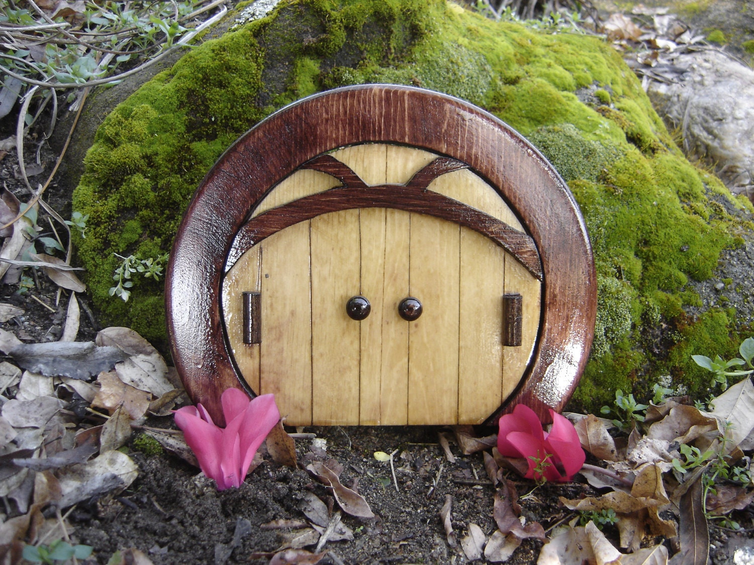 Fairy Door, Gnome Door, Hobbit Door, Elf Door, Troll Door, Miniature Garden Round Sun Style Door.