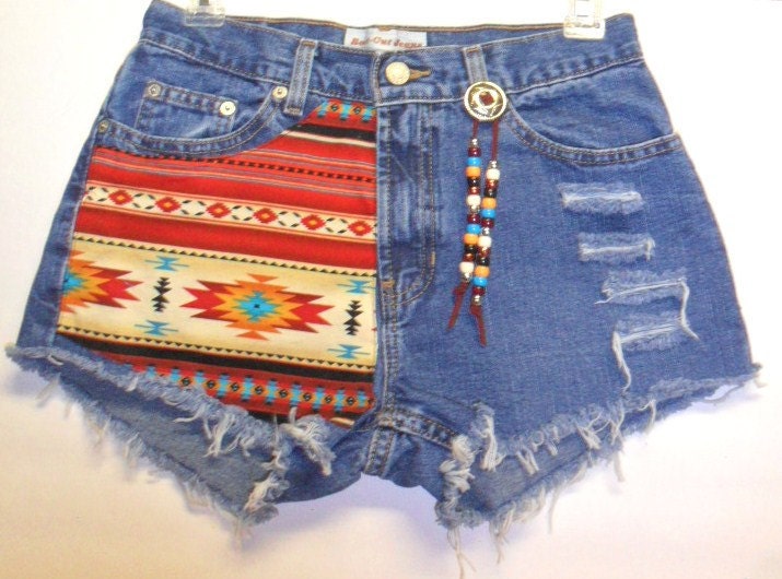 Mid Rise Denim Shorts Southwestern with Beads Sz 4