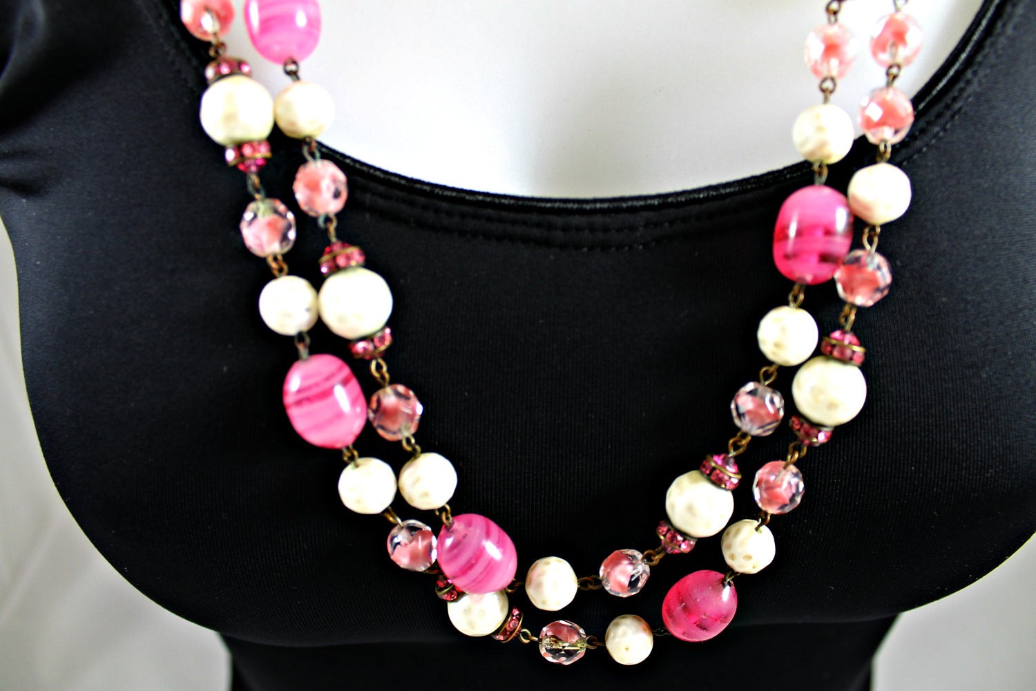 Vintage Venetian glass necklace 56" long flambe' pink and white