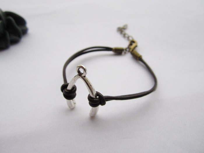 Bracelet---antique silver Wishing bone&brown leather chain