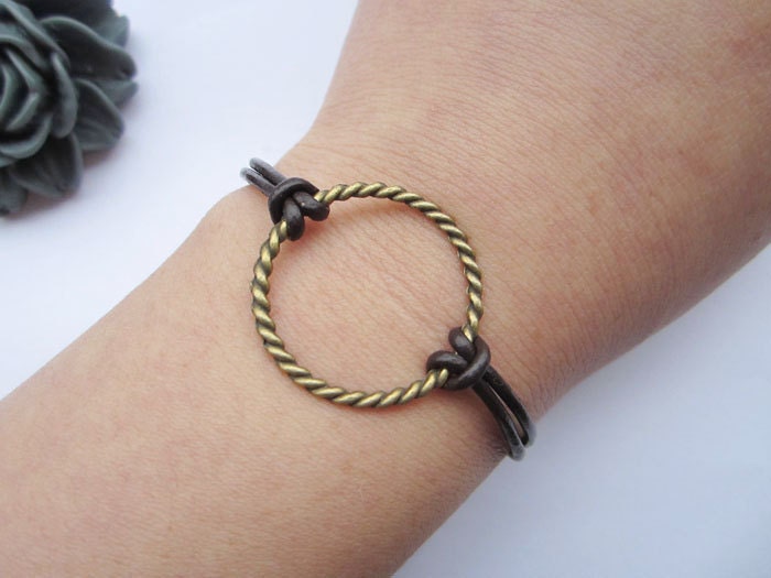 Bracelet---antique bronze big circle&brown leather chain