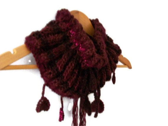 Burgundy color neckwarmer for winter,christmas