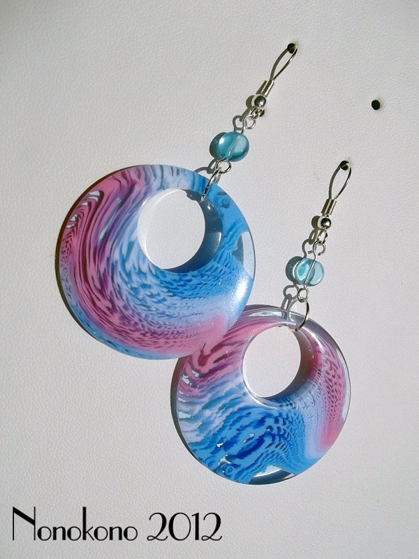 Retro style blue and pink earrings with glass smartie bead