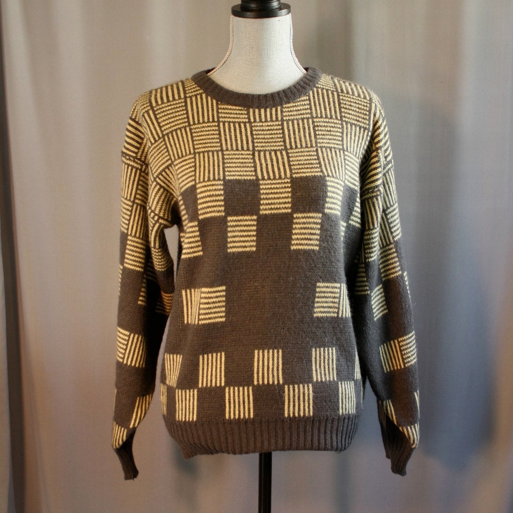 Vintage Yellow and Grey Geometric Pullover Sweater // Medium