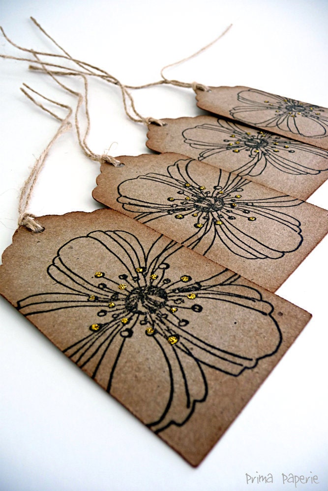 Flower // Bloom // Spring // Nature // Gold // Vintage Inspired // Kraft Gift Tags // Set of 4