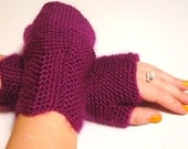 Purple fingerless gloves