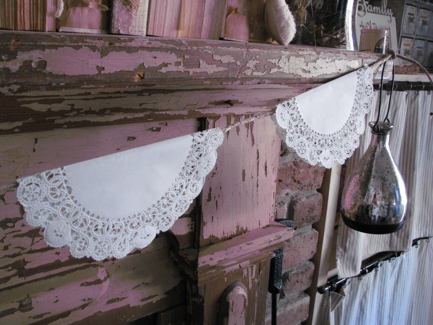 Doily / Doilie Farmhouse Banner / Pennant