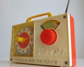 Vintage Fisher Price Radio Clock music box Hickory Dickory Dock