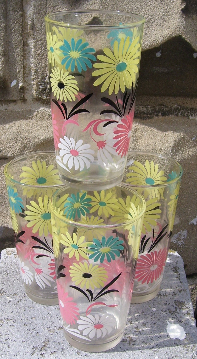 4 Vintage Bright Floral Drinking Glasses- Hazel Atlas