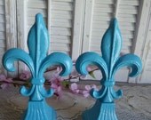 Upcycled Turquoise Blue Iron Fleur De Lis Finials French Apartment Decor Cottage Chic Beach Cottage Shabby Book ends