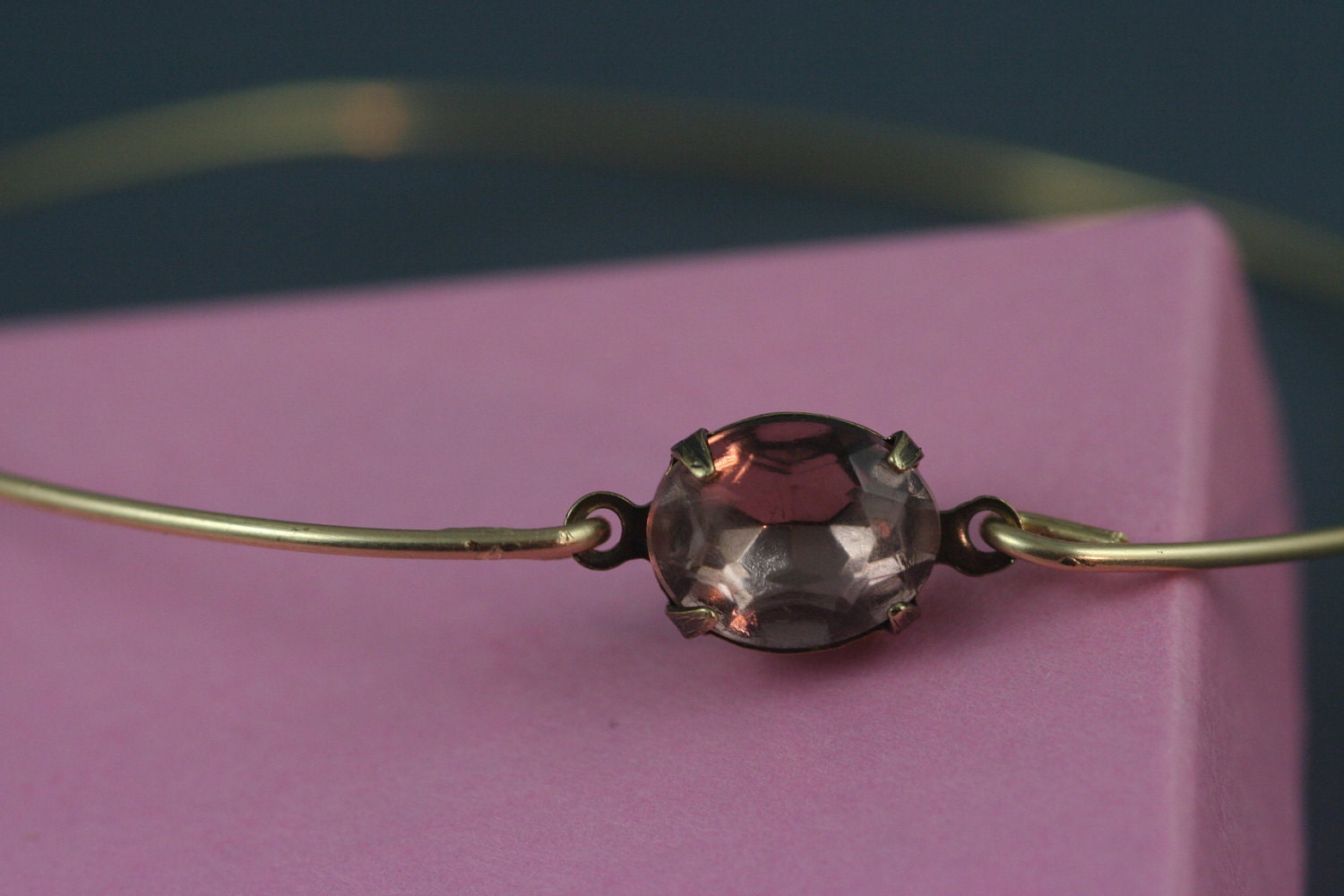 Single stone  Smokey topaz vintage glass  gold modern  bangle