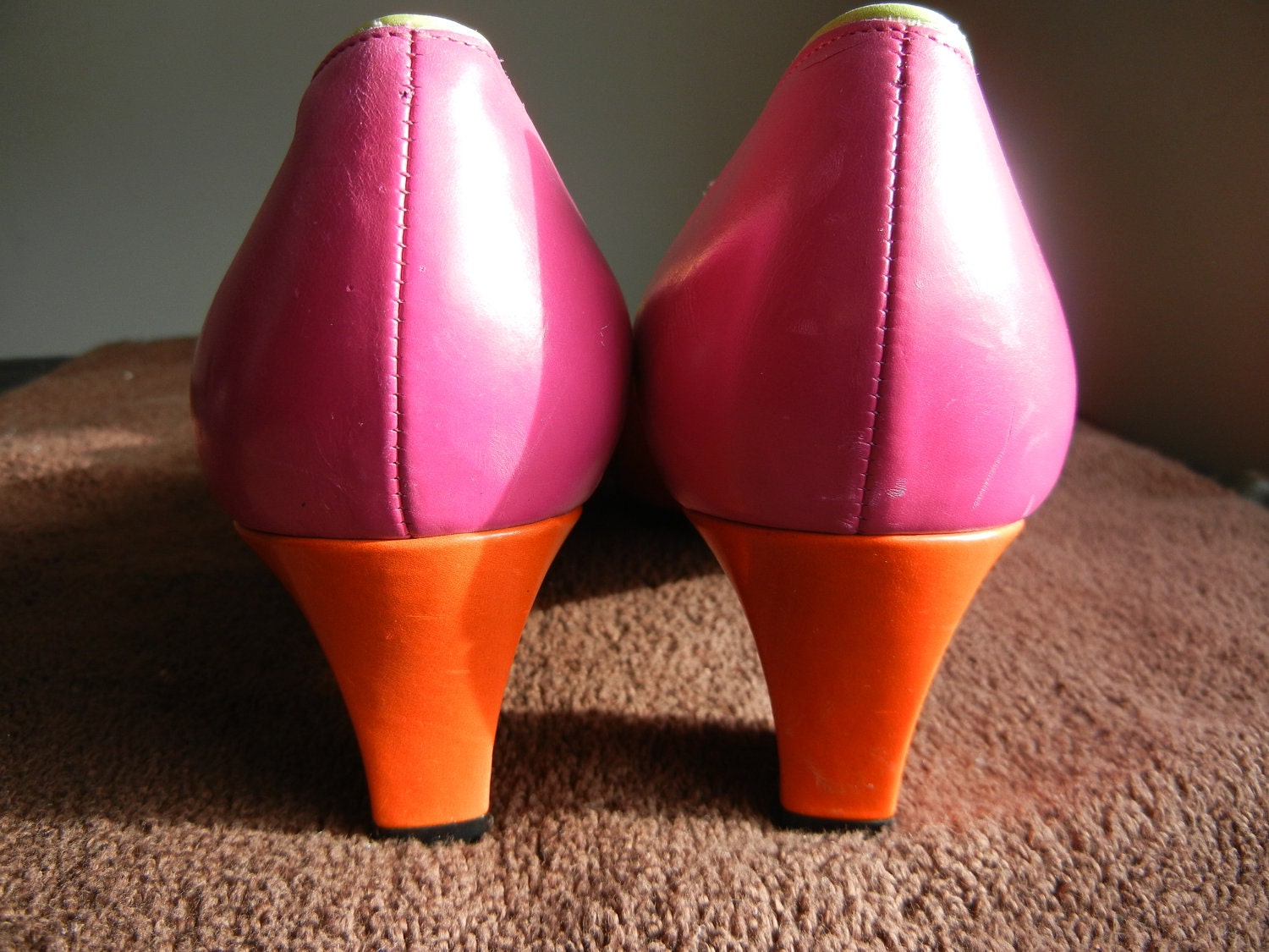 Bally of Switzerland Vintage Leather Ladies Dress Shoes Fushia and Burnt Orange Heels Medium Heels