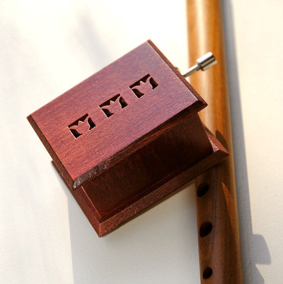 Wooden music box  "Brahms: Hungarian Dance" ZD14e015