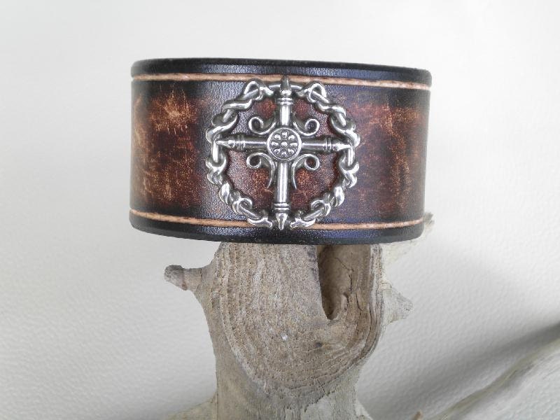 Wristband-Leather-Handmade with Silver Cross