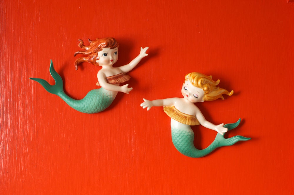 Mid Century Lefton Mermaid Set of 2 Wall Plaque Figurines