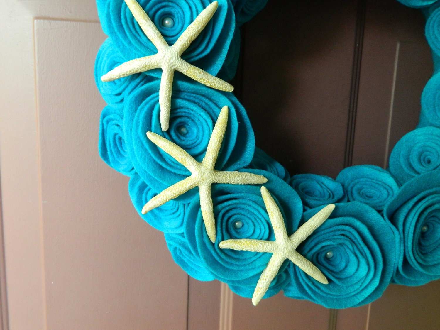Turquoise Wreath, Summer Beach Wreath Made with Felt, Pearls and Starfish