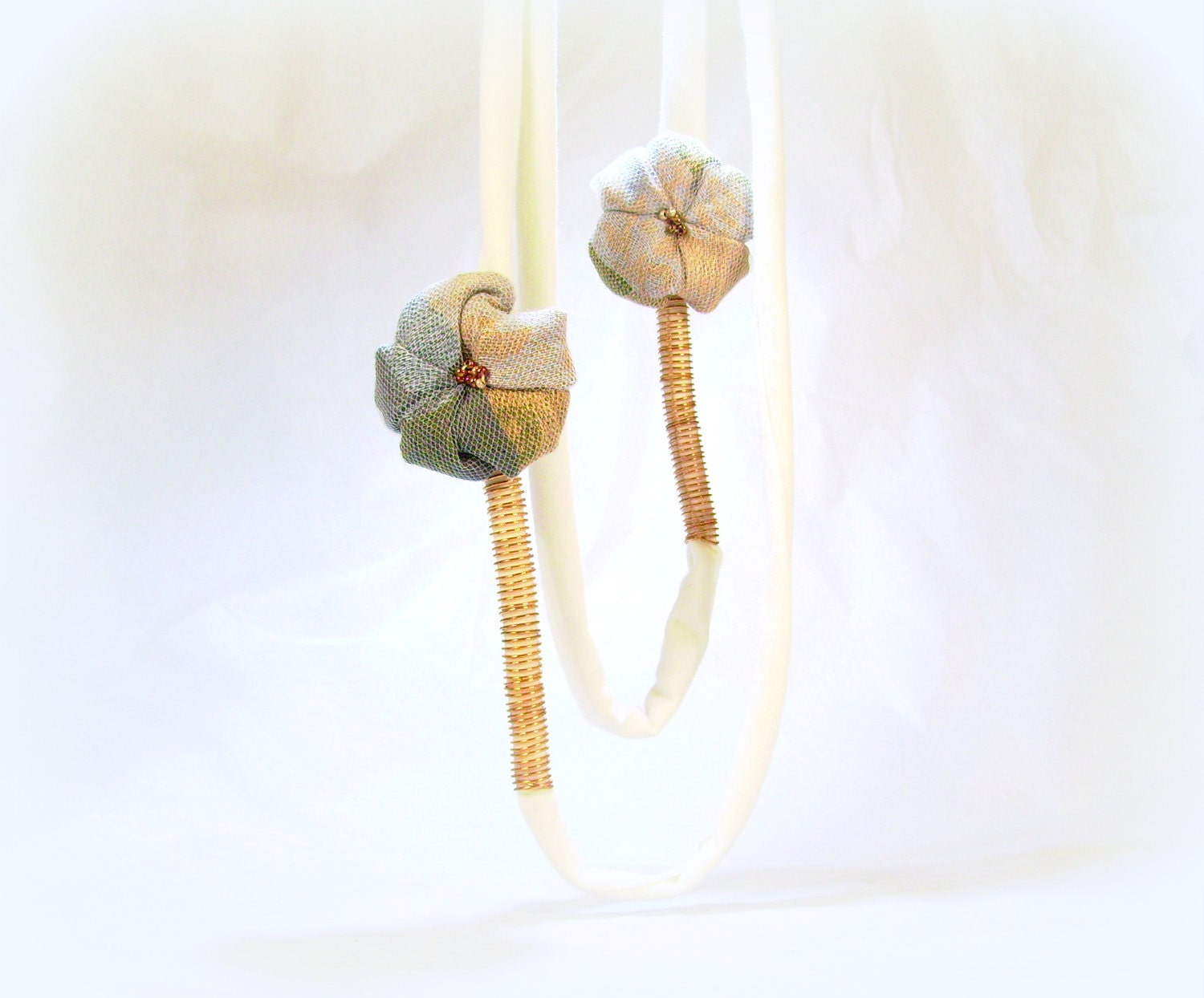 Jersey necklace fabric flowers copper spirals beads white - spring - OOAK handmade - ready to ship