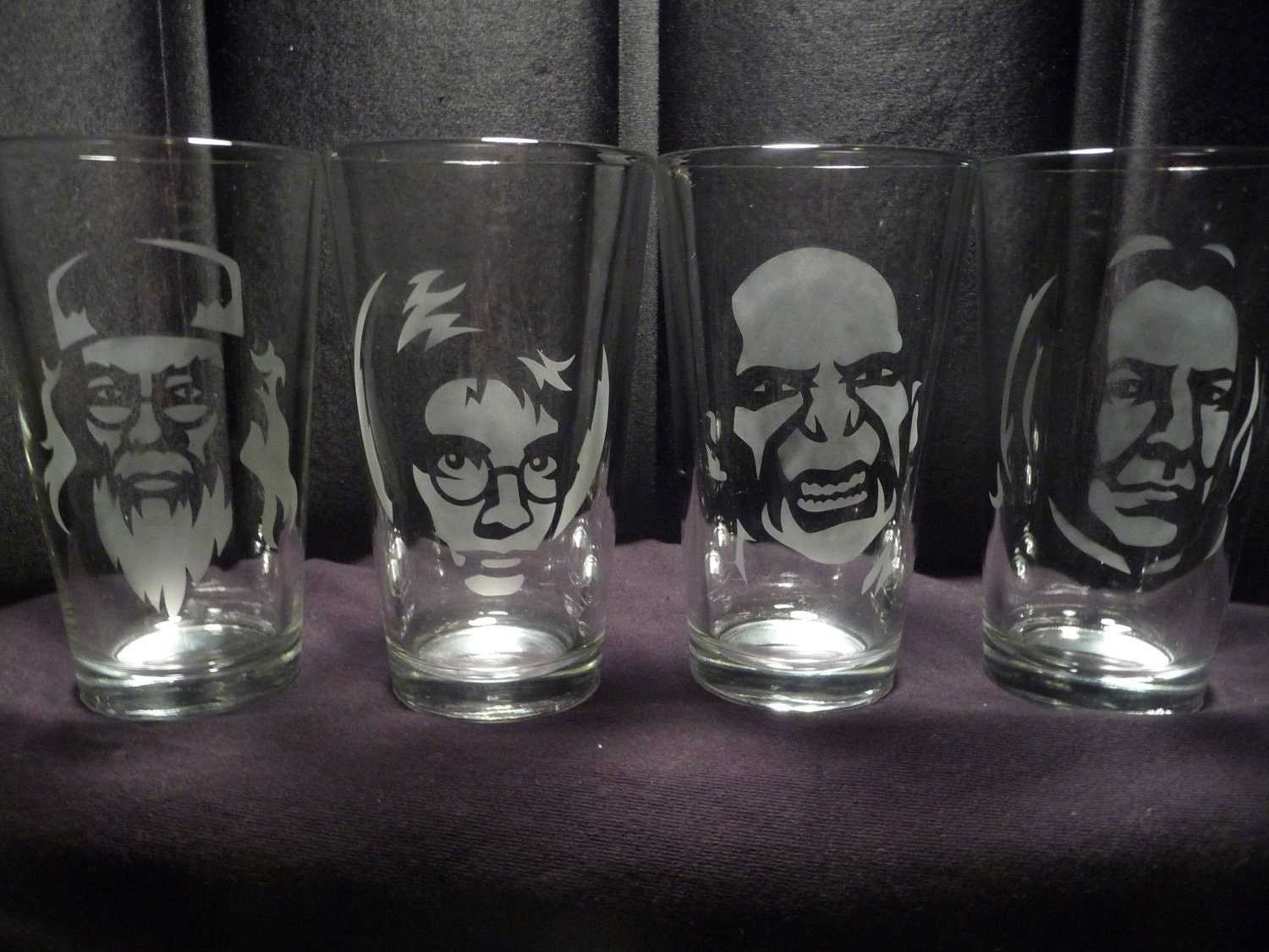 Harry Potter 16 oz Glasses- Set of 4