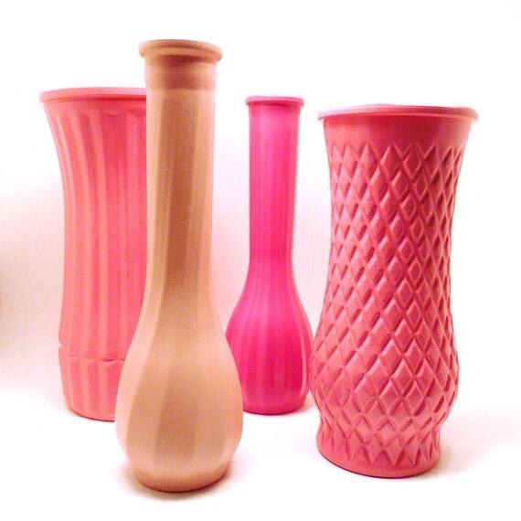 kitsch pink vases, vintage milk glass // pale pink, coral, hot pink, upcycled vase collection, 60s decor, retro, colorful, wedding, summer