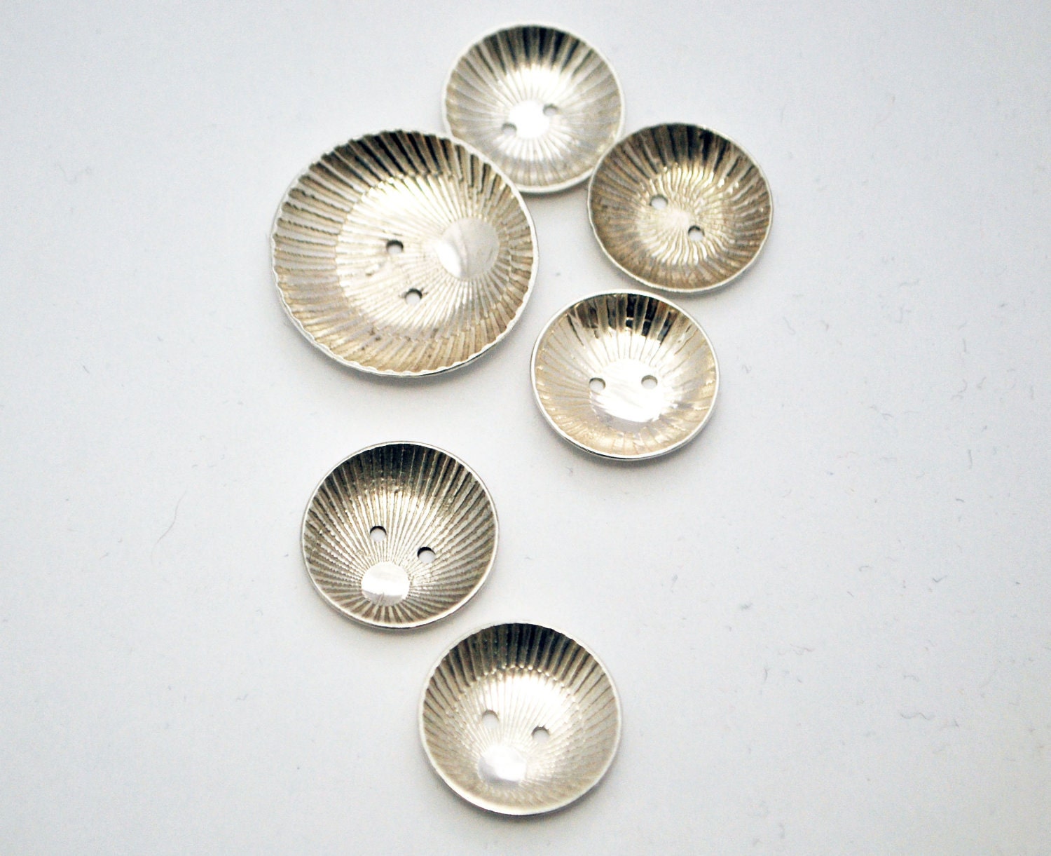 Handmade Sterling silver buttons- Japanese Illusion buttons - Large Etched silver buttons - x6 - McDaddio