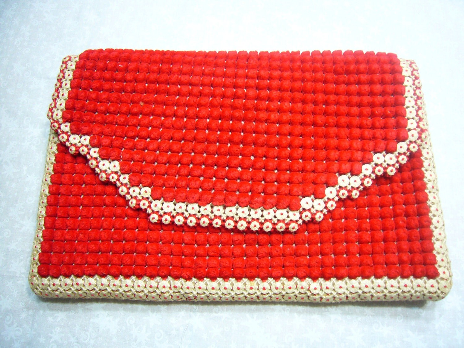 Vintage square red and ivory hand crochet clutch purse bag by MarlenesAttic