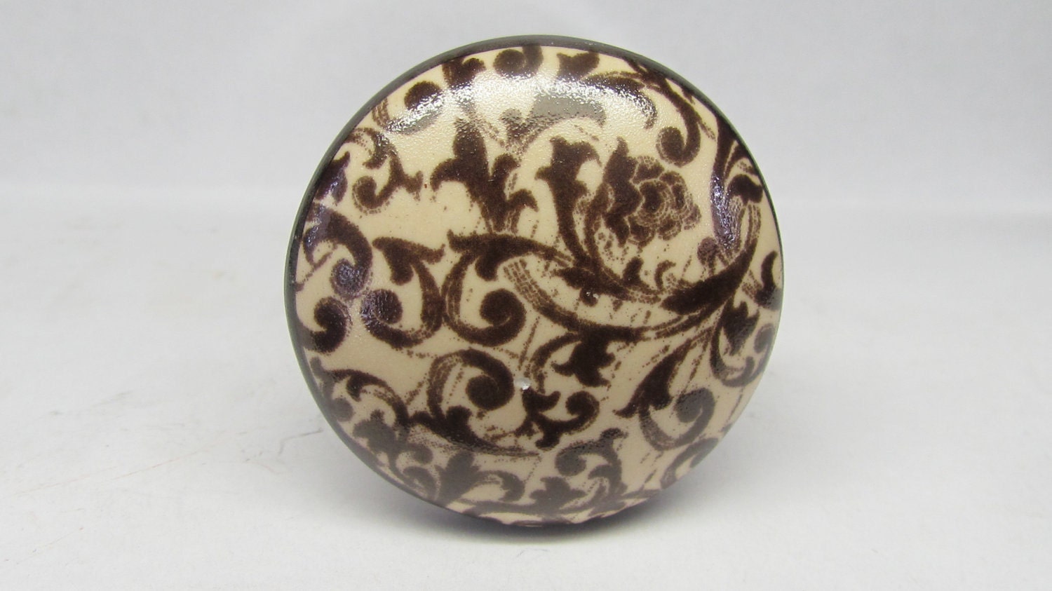 Brown and White Wine Bottle Stopper