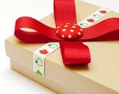 Ribbon gift wrap add-on, APPLE, red and green