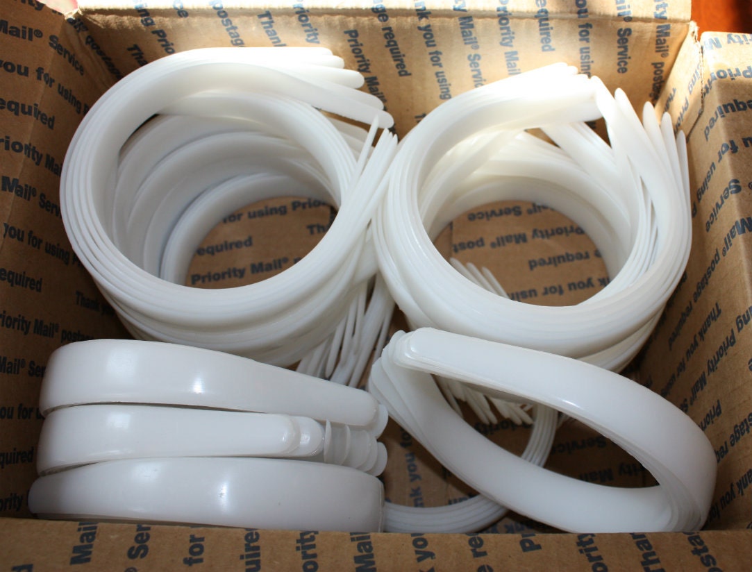 Plastic Headbands (50 pieces) 1 Inch - wholesale headbands white (25mm)