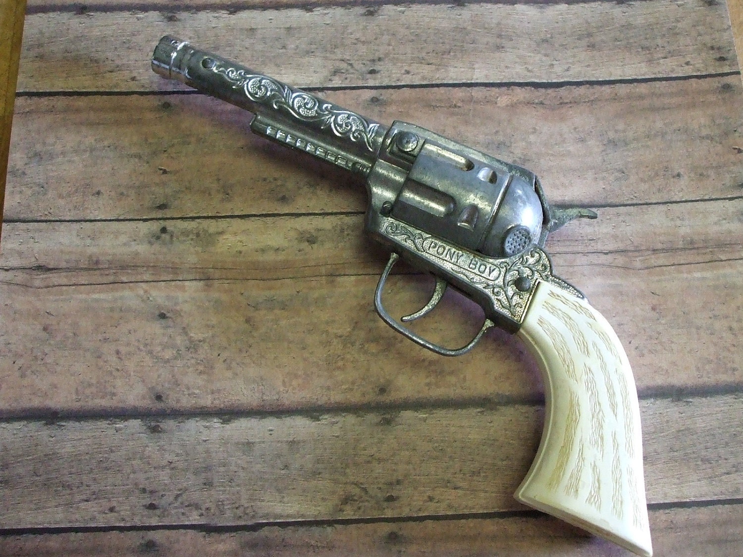 Vintage Toy Pistol 4