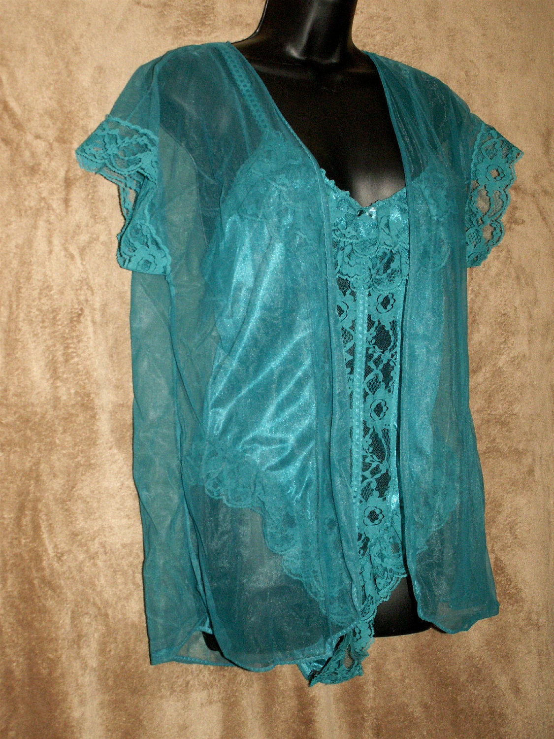Vintage Turquoise Lace Sexy babydoll w shear cover/teddy
