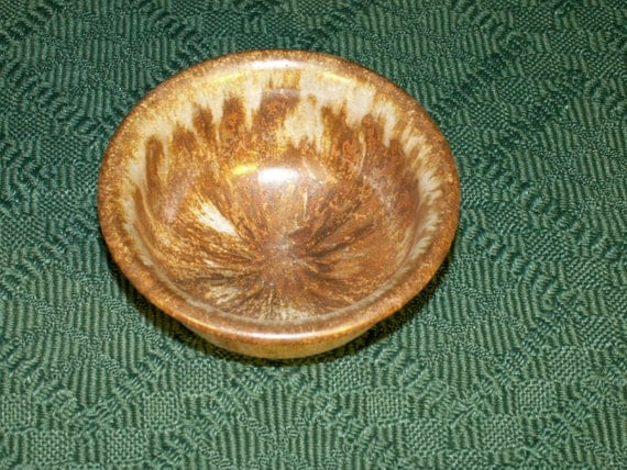 Lovely Vintage stoneware pottery spice or tea bowl
