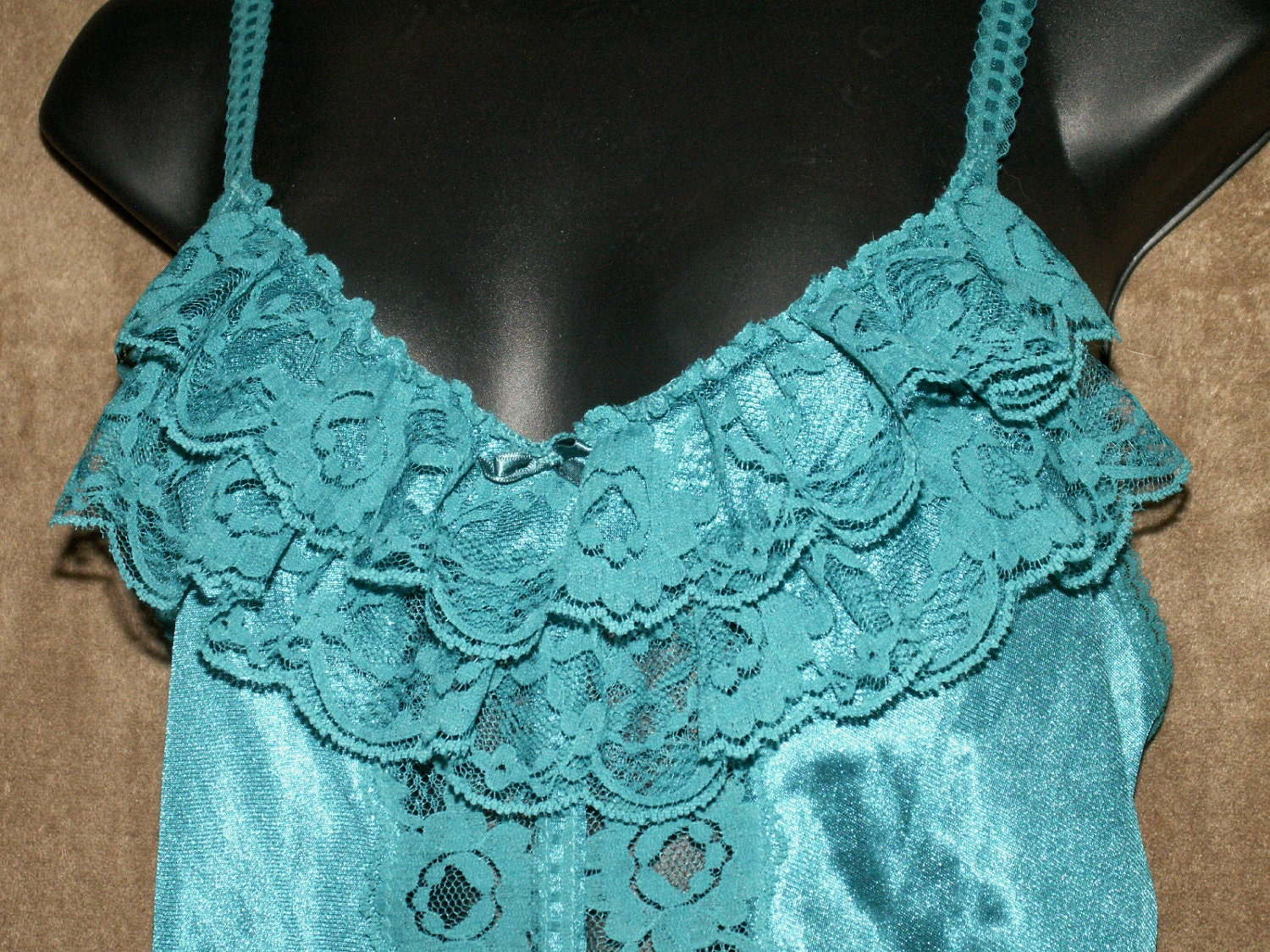 Vintage Turquoise Lace Sexy babydoll w shear cover/teddy