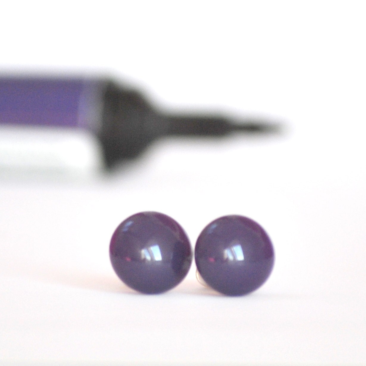 post earrings, contemporary jewelry, purple