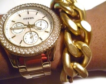 Ultra Bold: Matt Gold Chunky bracelet.