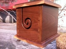 Jumbo Walnut Yarn Box