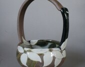 Japanese dogwood clay basket