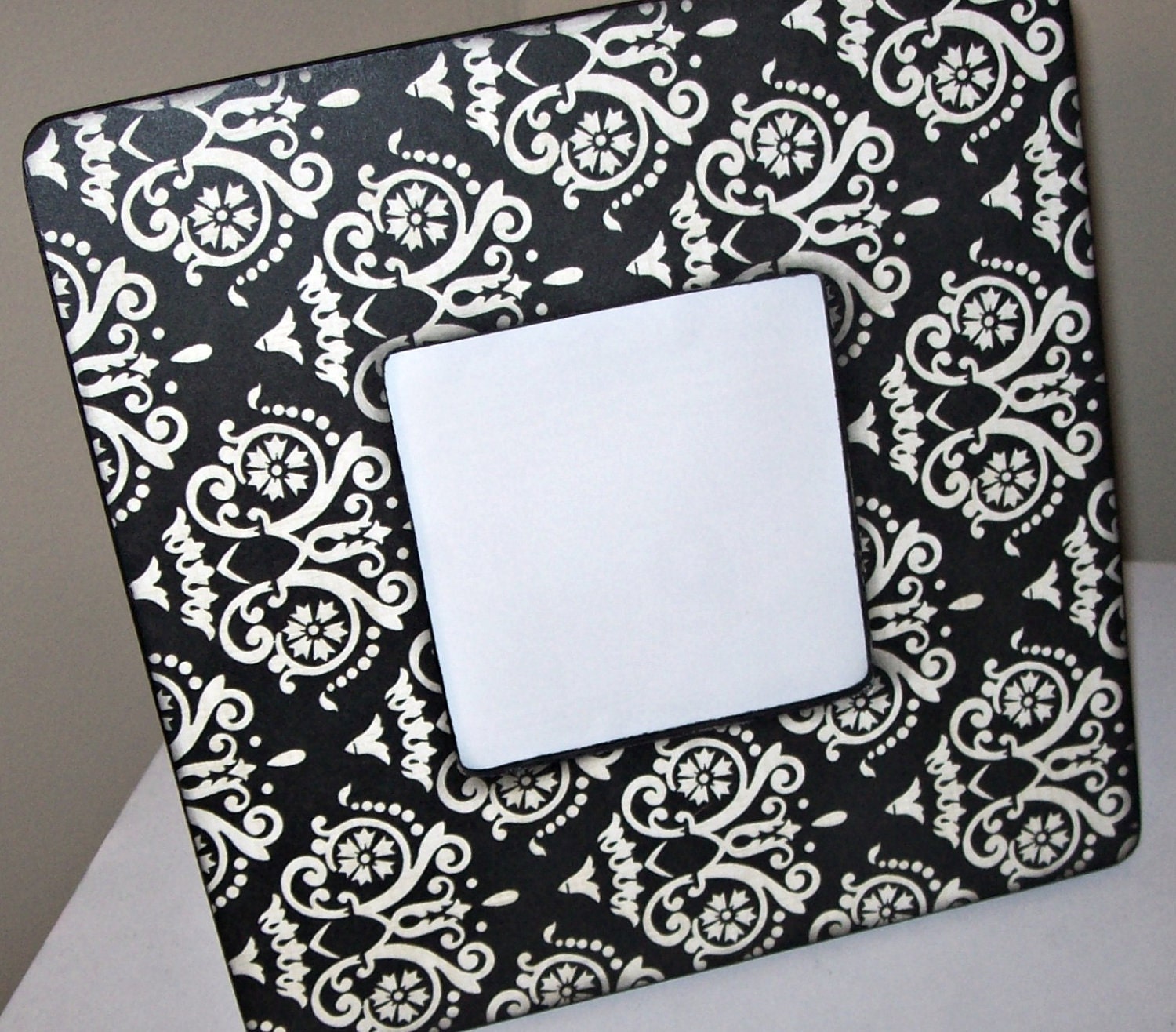 Black and White Damask Picture Frame