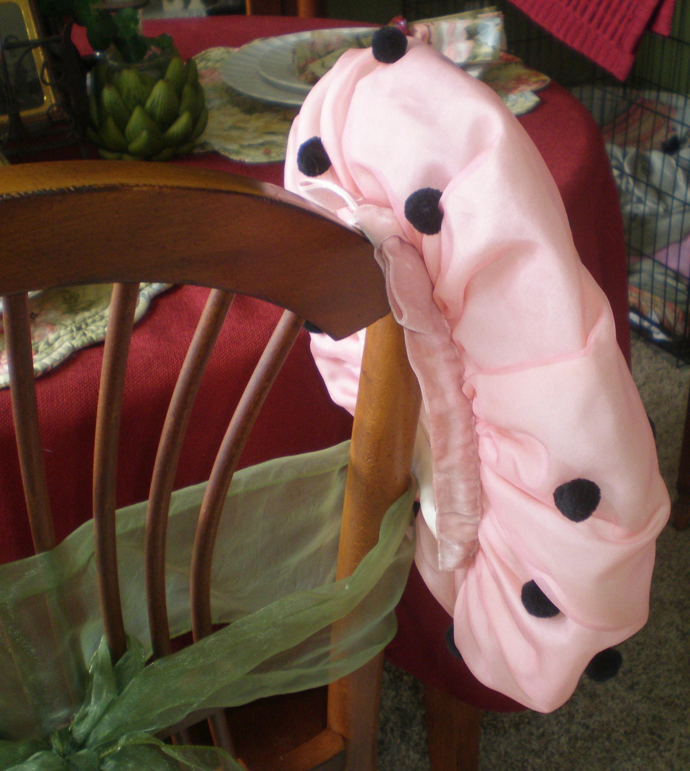 Antique Vintage Women's Turban Pink Black Synthetic & Velvet Poufy Hat Mid Century