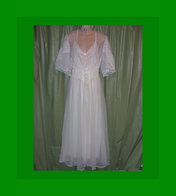 Vtg Gown Peignoir White wedding trousseau Set