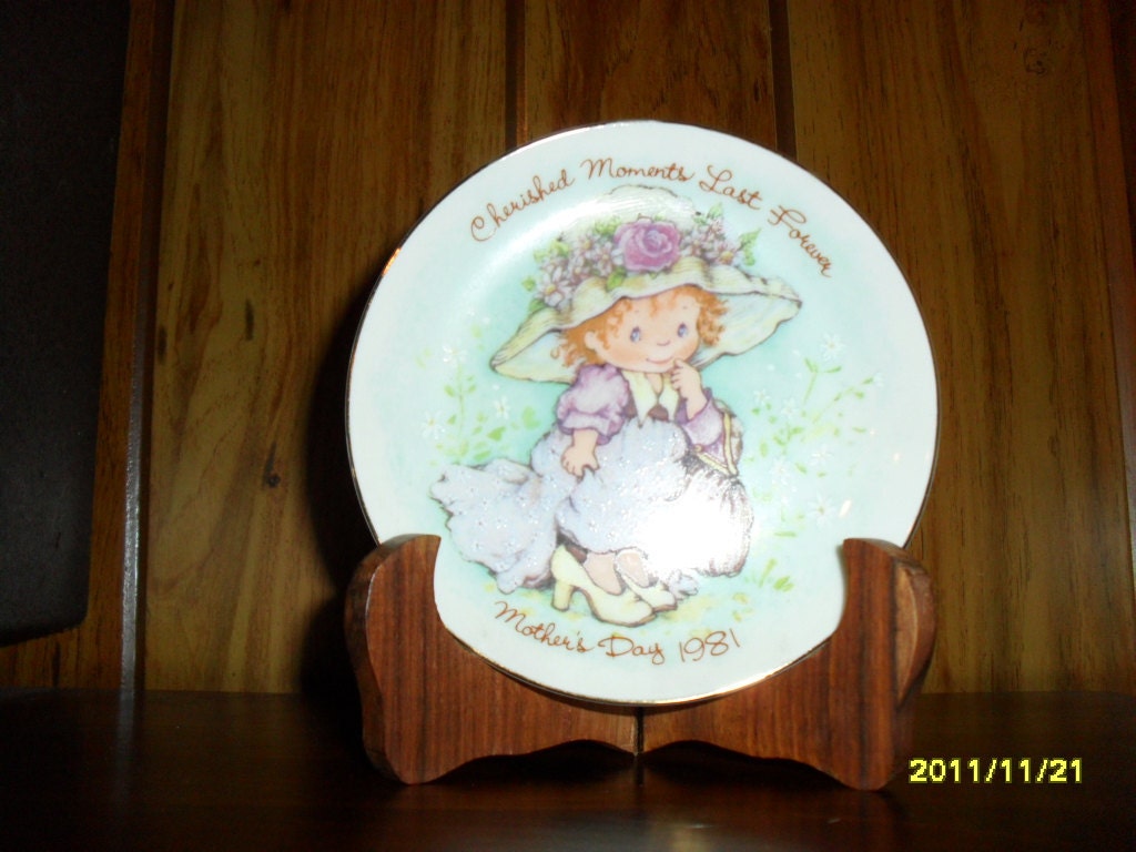1981 Avon Mother's Day Plate