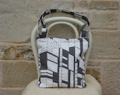 Shoulder bag - tote bag - modern quilted bag in grey and white - cotton fabric with buildings