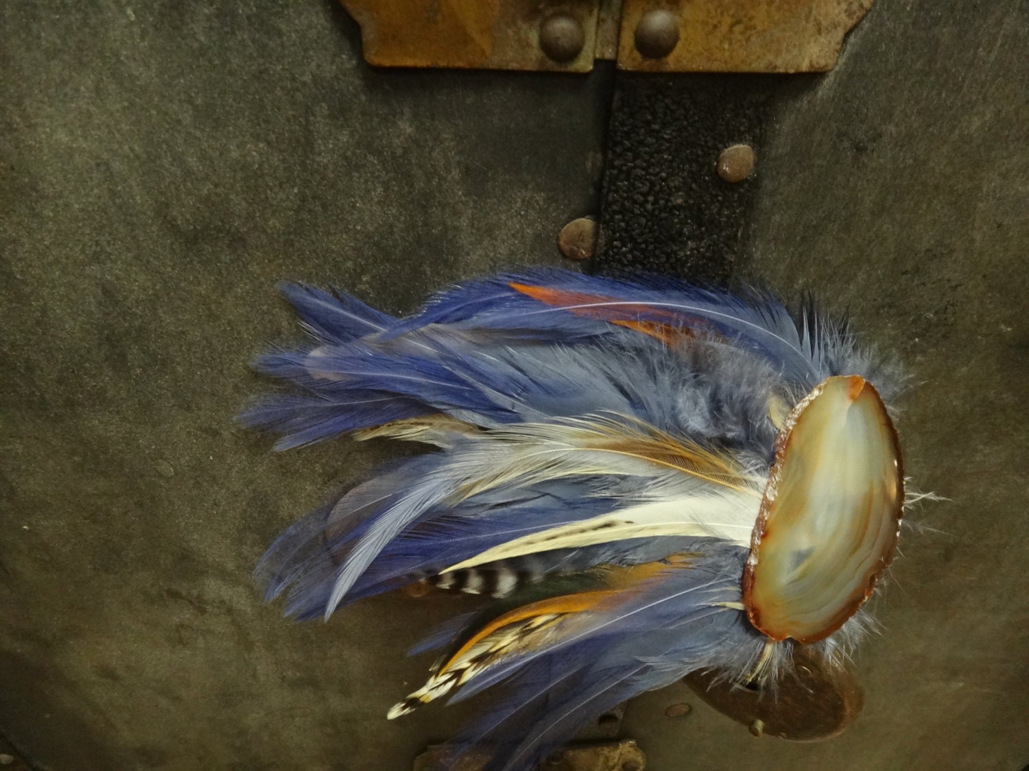 Phantom Agate Feather Variant Hairclip