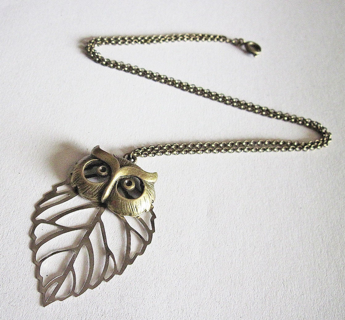 Owl Necklace, Owl Charm Jewelry, Owl Pendant, Brass Owl Necklace, Antique Bronze Owl Necklace, Owl Jewelry, Owl Jewellery