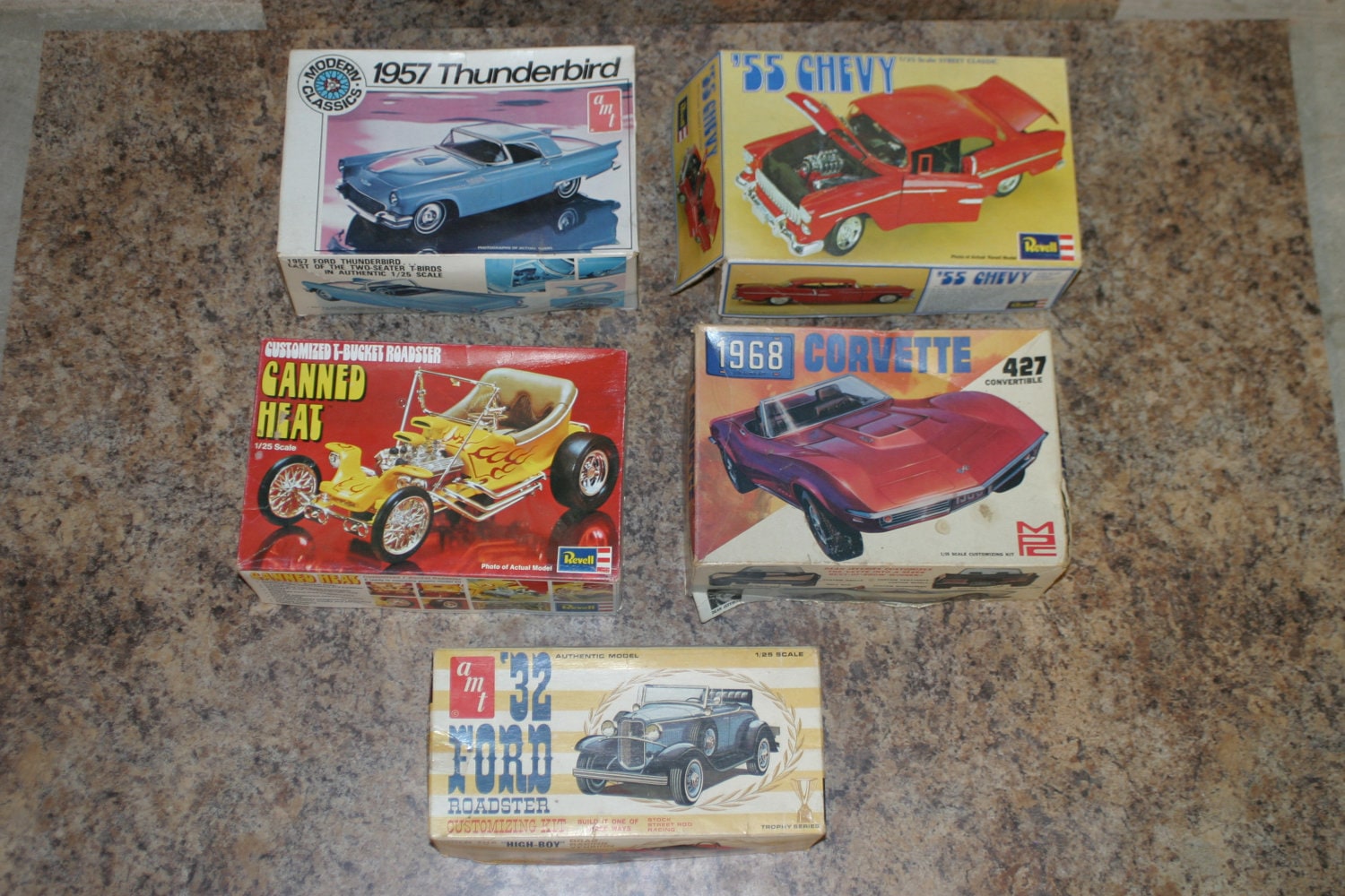 Items similar to Lot of 5 vintage plastic MODEL CAR KITS 1968 Corvette